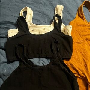 Wide strap bra and tank top lot